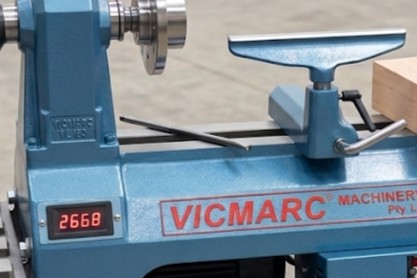 Vicmarc 木工旋盤 VL150 V3 Read Out 回転数表示