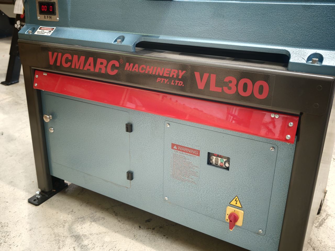 VL300 鋳鉄ボディとスチールスタンド